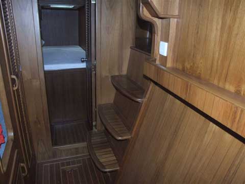 HK40' - Catamaran Interior - Click to zoom