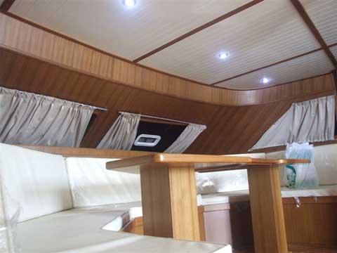 HK40' - Catamaran Interior - Click to zoom