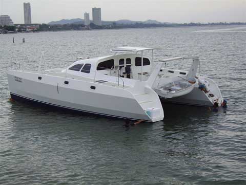 BOAT CATAMARAN MOTORISED « All Boats