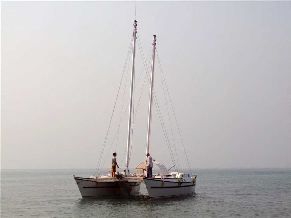 Sailing Catamaran TIKI 38' - Click to zoom.