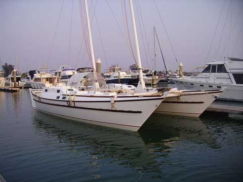 Sailing catamaran TIKI 38'