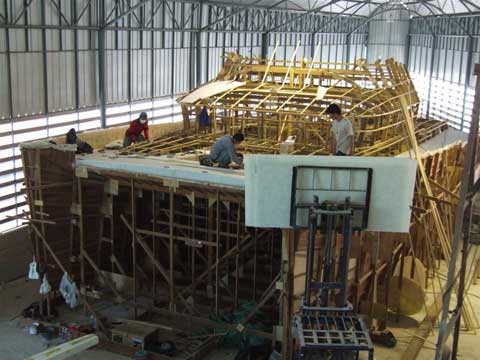 Catamaran upper structure