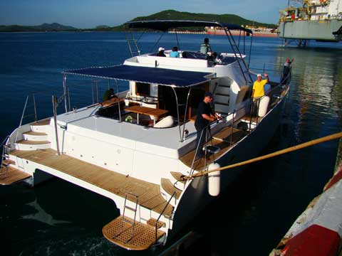 Power Catamaran RB50 Final Product - Click to zoom.
