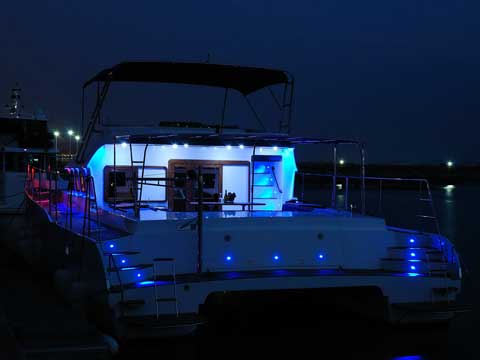 Power Catamaran RB50 Final Product - Click to zoom.