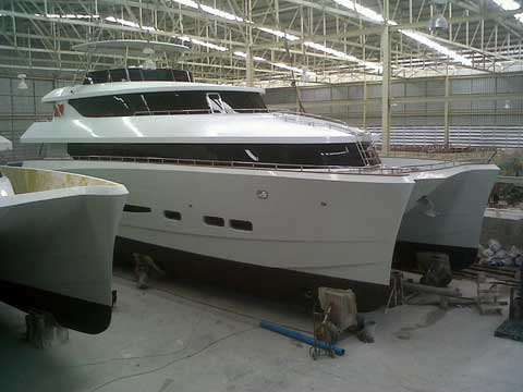 MegaByte 75' – Catamaran Motor Yacht - Click to zoom.
