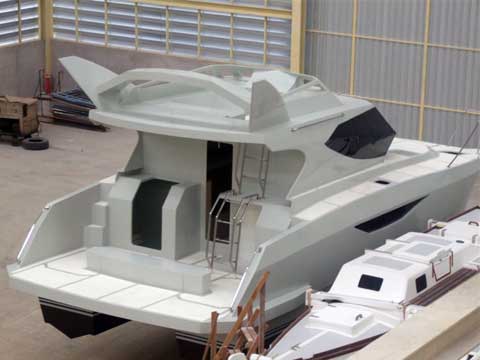 Warrior 30' power catamaran - Construction phases.